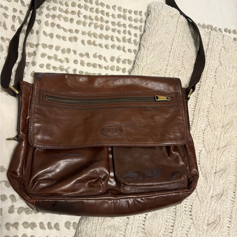 Fossil Rich Brown Leather Messenger Bag